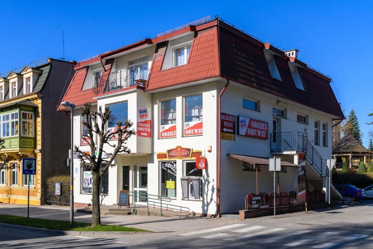 Apartamenty Rodzinne Zdrojowe Kudowa-Zdrój Buitenkant foto